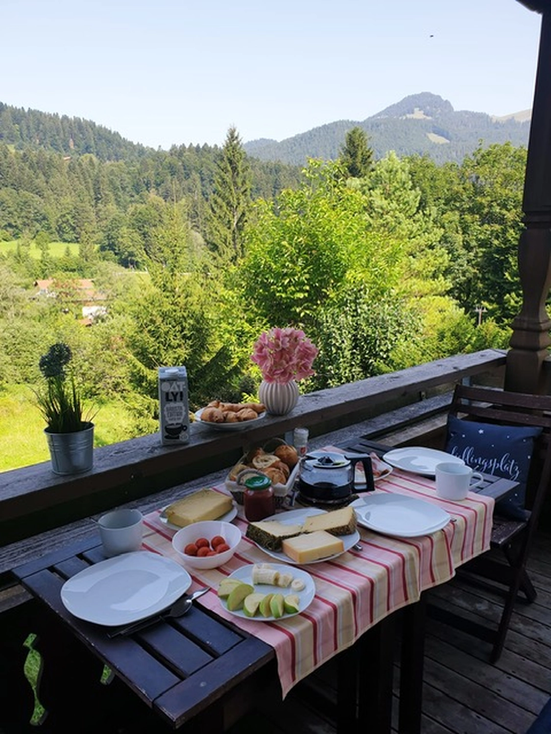 Ferienwohnung panorama - Ferienhaus mit Essbereich im Freien